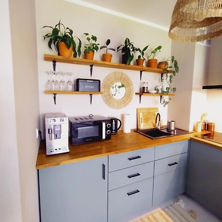 Boho House Klimatyczne mieszkanie z ogródkiem w pobliżu plaży Gdynia Zewnętrze zdjęcie